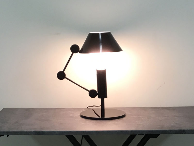 スタンド「NEM-MR.LIGHT SHORT」/アウトレット＆ベッドルームギャラリー横浜展示品