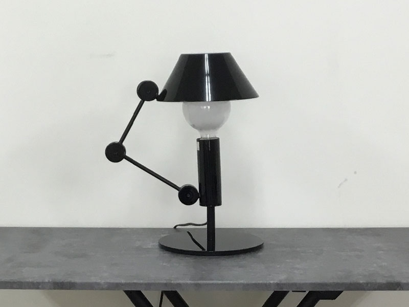 スタンド「NEM-MR.LIGHT SHORT」/アウトレット＆ベッドルームギャラリー横浜展示品