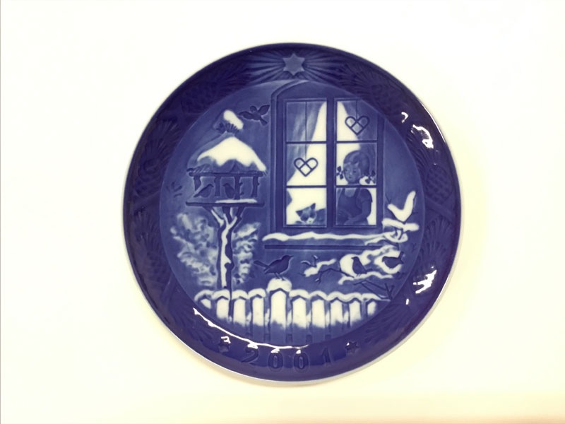 ロイヤルコペンハーゲン　イヤーズプレート 2001年 【箱無し】南船橋店展示品