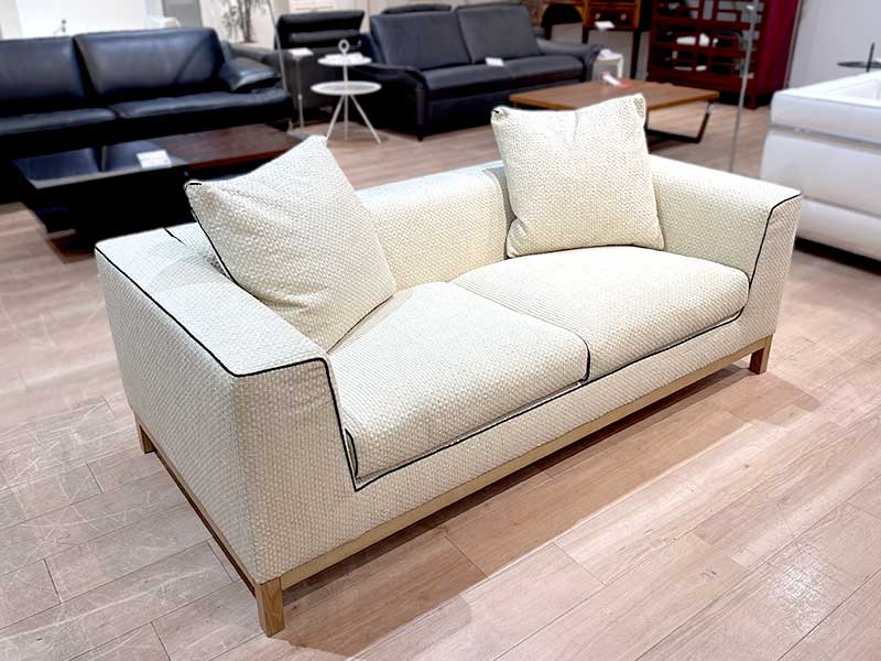 2.5ソファ　ボナフォルトゥーナ　布ＩＶ/ＮＡ　/南船橋店展示品