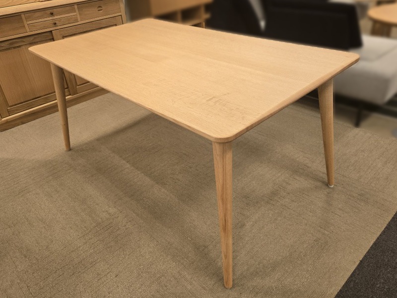 テーブル「セレスタ」オーク材ＮＰ色 幅150cm/アウトレット＆リワース大阪南港展示品