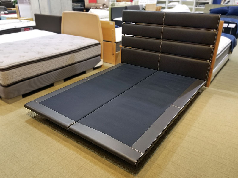 ベッドフレーム｢MODEL.E03C」革DBR ダブルサイズ / 数量限定お買い得品（新品）