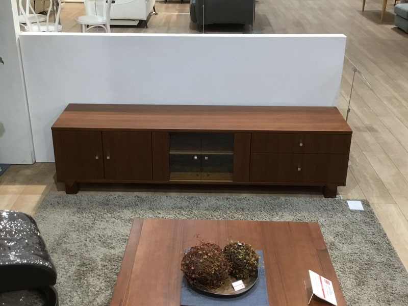 テレビボード「スプレンダー」幅180 背無し ウォールナット材 艶無し /南船橋店展示品