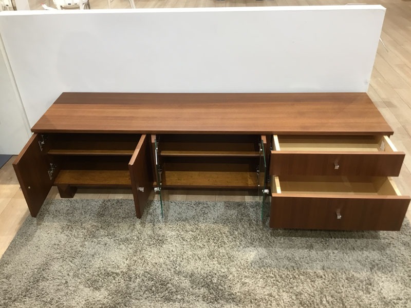 テレビボード「スプレンダー」幅180 背無し ウォールナット材 艶無し /南船橋店展示品