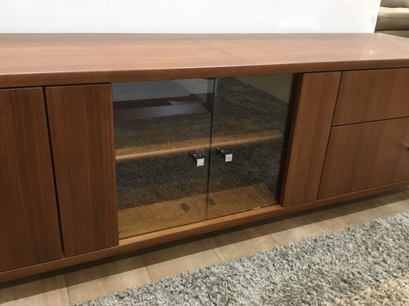 テレビボード「スプレンダー」幅180 背無し ウォールナット材 艶無し /南船橋店展示品