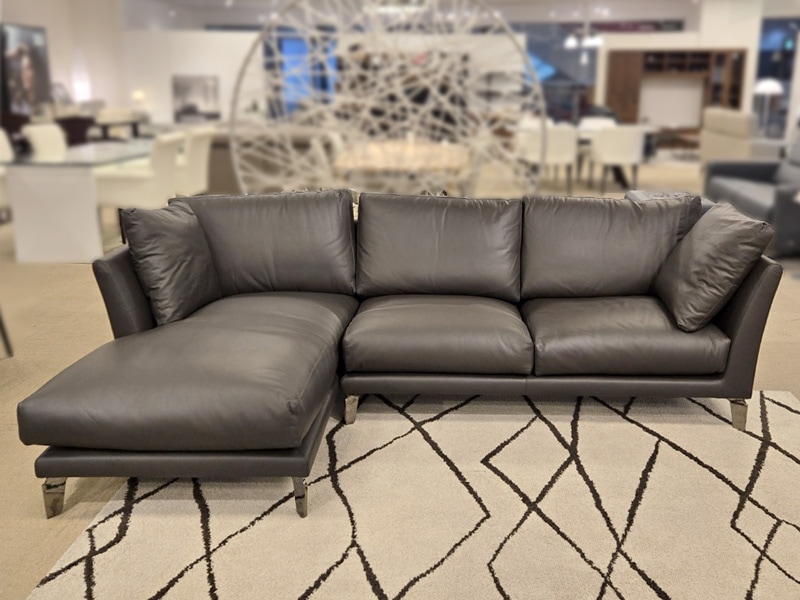 カウチ２点向って左 「オーロラ」革ダークブラウン＃Ａ/アウトレット＆リワース大阪南港展示品