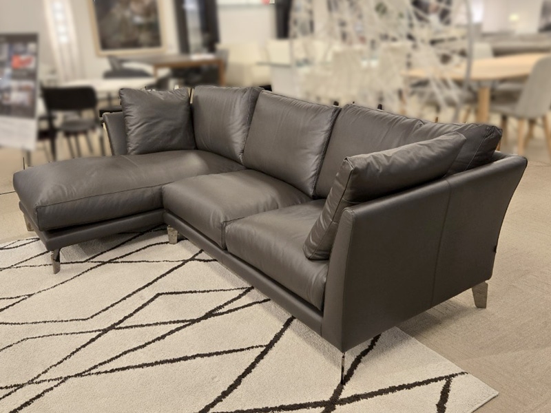 カウチ２点向って左 「オーロラ」革ダークブラウン＃Ａ/アウトレット＆リワース大阪南港展示品
