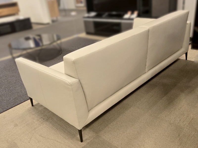 ソファ「イスタンテ」幅204cm 革アイボリー/アウトレット＆リワース大阪南港展示品