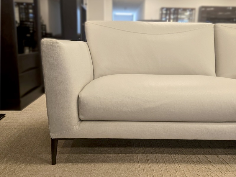 ソファ「イスタンテ」幅204cm 革アイボリー/アウトレット＆リワース大阪南港展示品