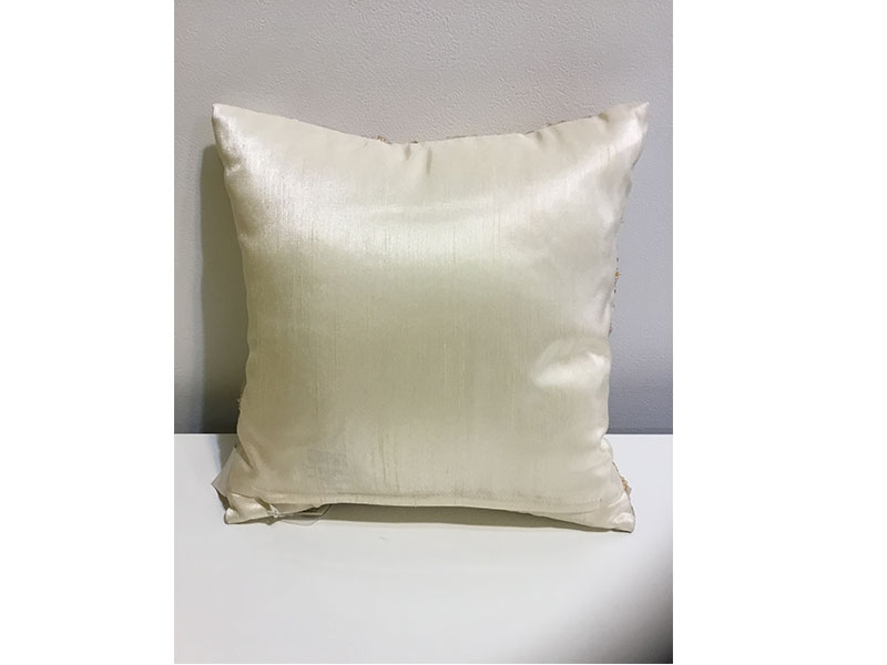 クッションカバー「ディズニーBeauty&Beast-B」30角/アウトレット＆ベッドルームギャラリー横浜/数量限定品