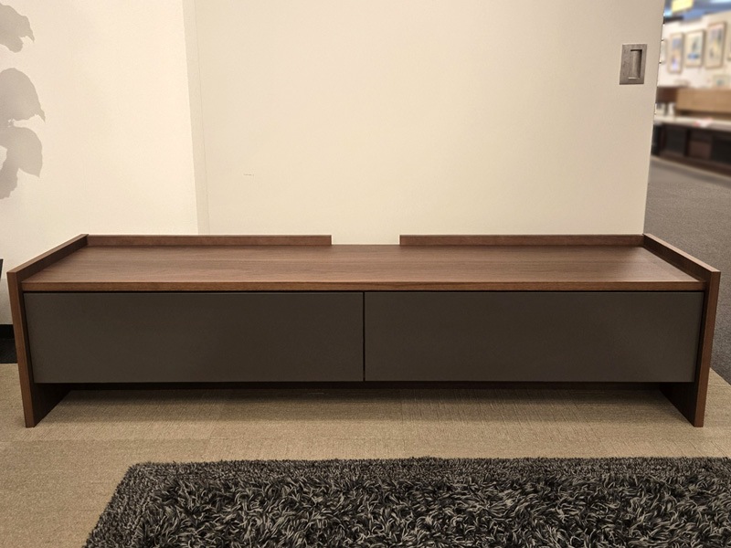 テレビボード「レコルト」幅180cm ウォールナット材グレー色/アウトレット＆リワース大阪南港展示品