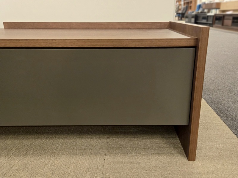 テレビボード「レコルト」幅180cm ウォールナット材グレー色/アウトレット＆リワース大阪南港展示品