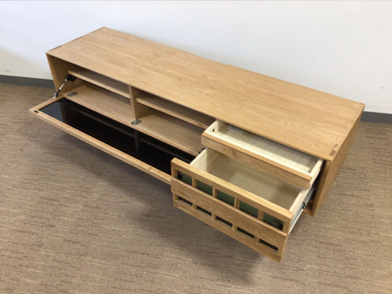 テレビボード「エスアイ」ロータイプ / 数量限定お買い得品（新品）