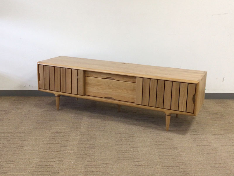 IDC OTSUKA　大塚家具　テレビボード　ソフィー　ナラ材　柏木工 IDC OTSUKA 大塚家具 テレビボード ソフィー ナラ材 柏木工