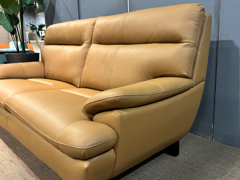 ソファ「ルーニー」半革キャメル色/アウトレット＆ベッドルームギャラリー横浜展示品