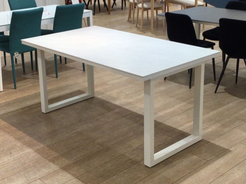 ダイニングテーブル「EQ-C150TWN」幅150cm　セラミック　天板：ビアンコカララ　脚：ホワイト　/南船橋店展示品