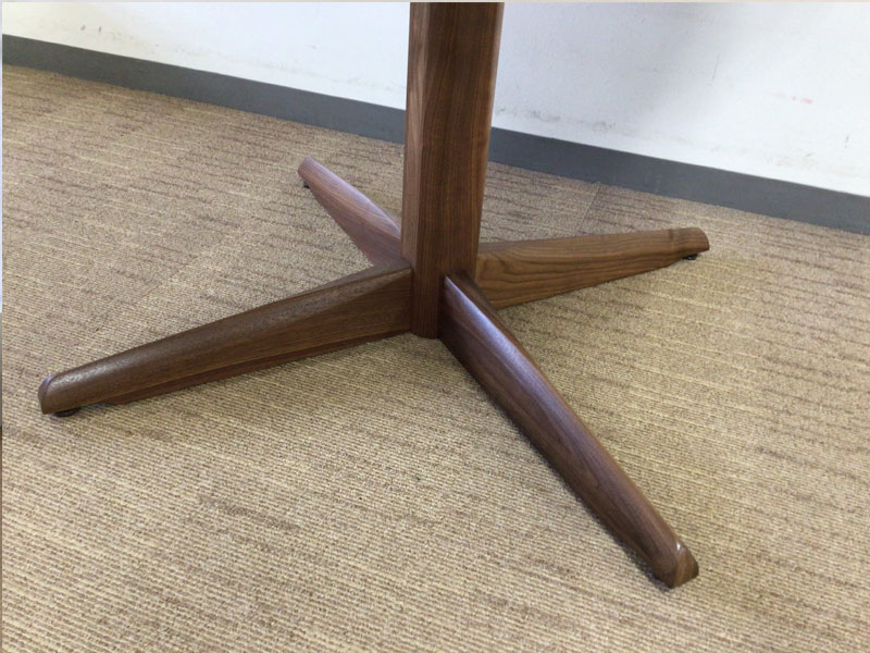 (*⡱様 新品未使用在庫一掃　無垢材のダイニングテーブル PU塗装 天然木 ラバ 新品未使用在庫一掃 無垢材のダイニングテーブル PU塗装 天然木