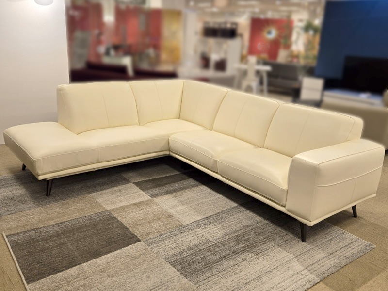 カウチ２点向って左 「LS55」革ホワイト＃J/アウトレット＆リワース大阪南港展示品