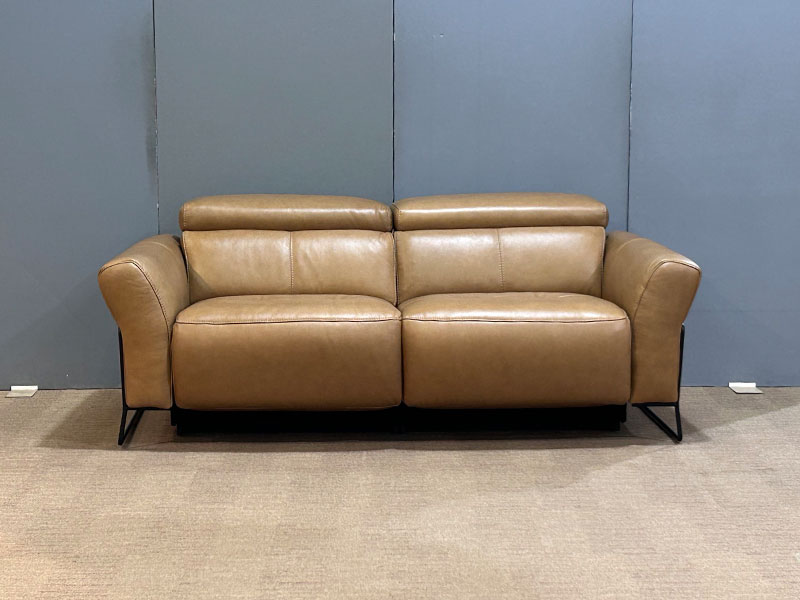 電動リクライニングソファ「L/S Motion 60（エルエスモーション60）」3人掛け 幅194cm 革プラリン色 ／アウトレット＆ベッドルームギャラリー横浜展示品