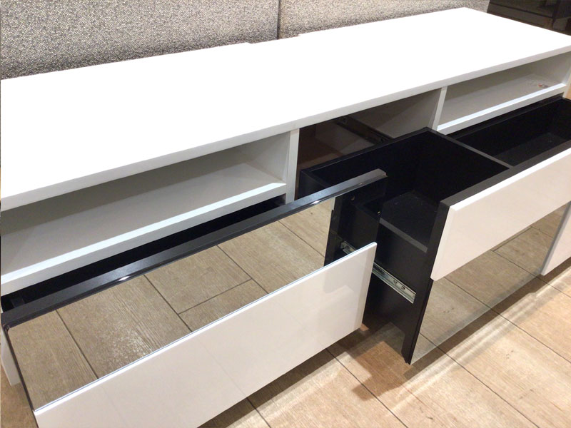 テレビボード 「ミニマル」ホワイト色 幅150cm  /南船橋店展示品