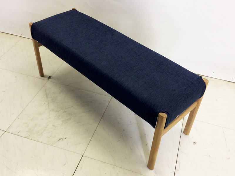 ★ベンチ「ユネマ」カバー2枚付き オーク材 カームブラウン色/アウトレット＆ベッドルームギャラリー横浜展示品