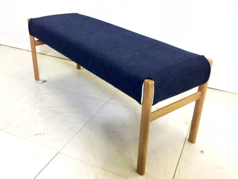 ★ベンチ「ユネマ」カバー2枚付き オーク材 カームブラウン色/アウトレット＆ベッドルームギャラリー横浜展示品