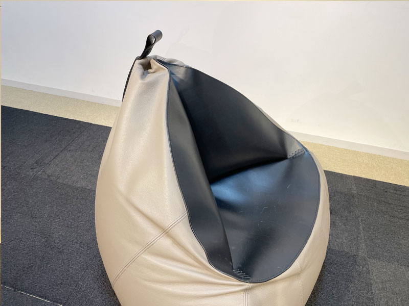 ビーンバッグ「DS9090」革トープ・ブラック / 県外倉庫保管 / 数量限定お買い得品（新品）