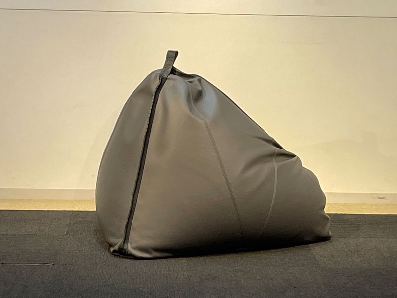 ビーンバッグ「DS9090」革グレー / 県外倉庫保管 / 数量限定お買い得品（新品）