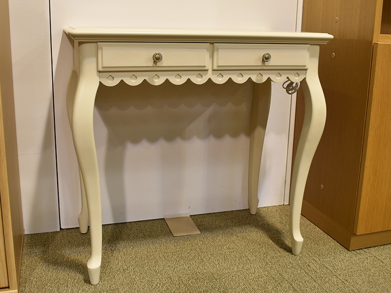 デスク「マリアンディール」ホワイト色 / 県外倉庫保管 / 数量限定