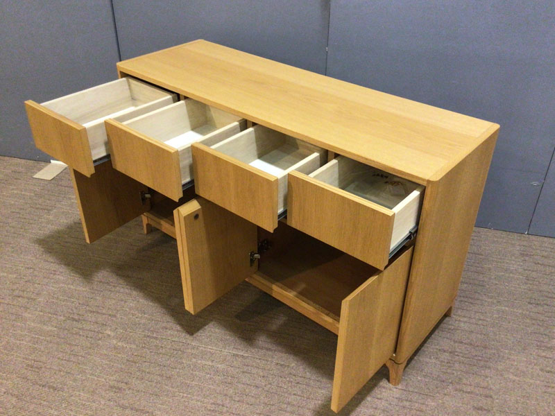 サイドボード「アパートメント120」オーク材/アウトレット＆ベッドルームギャラリー横浜展示品