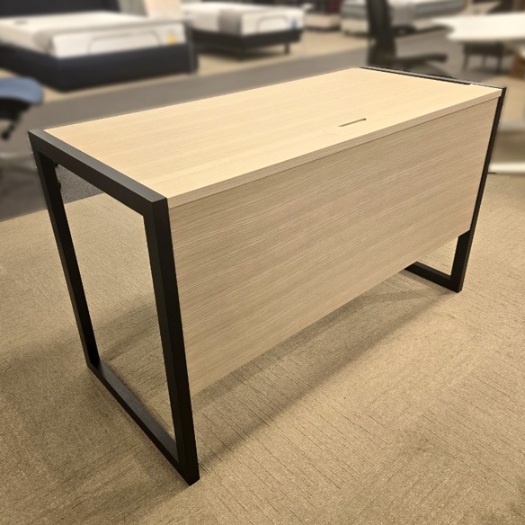 デスク「マスターピース 」ナチュラル/ブラック色 天板/ウッド　幅120cm /アウトレット＆リワース大阪南港展示品