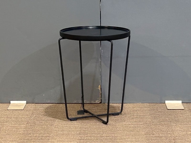オケージョナルテーブル「ケージ」ブラック色/アウトレット＆ベッドルームギャラリー横浜展示品