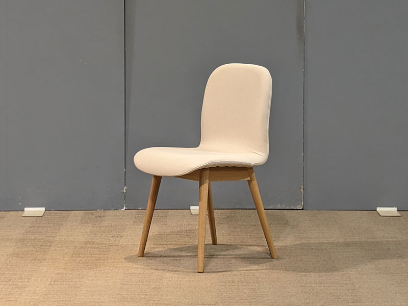 IDC OTSUKA 大塚家具 ブラーメル オーク材 ダイニングチェア 2脚 IDC OTSUKA 大塚家具 ブラーメル オーク材 ダイニングチェア 2脚