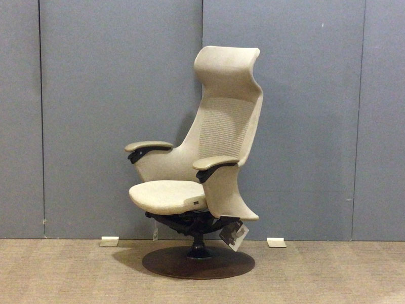 リクライニングチェア「ルシェロA」/アウトレット&ベッドルームギャラリー横浜展示品