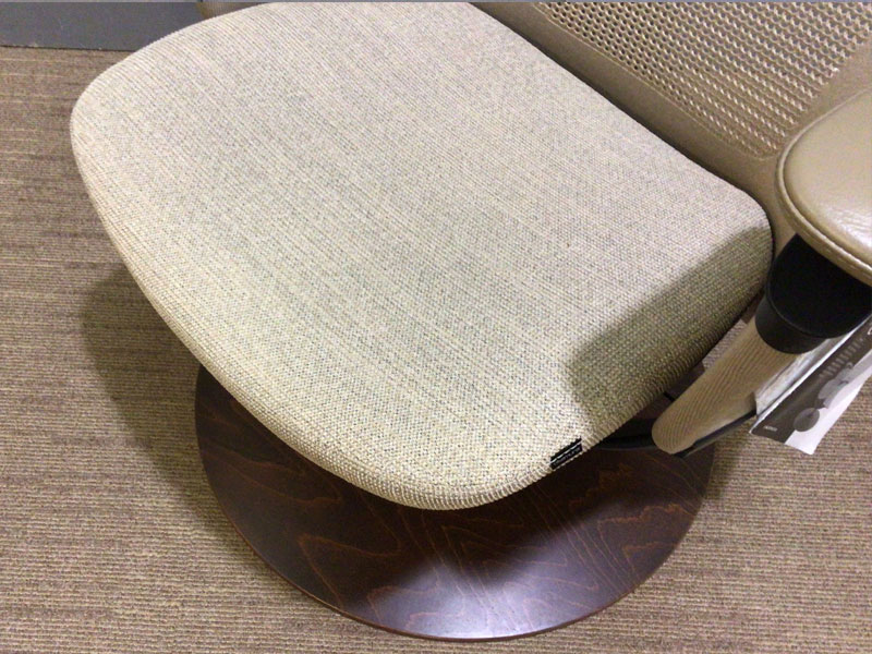 リクライニングチェア「ルシェロA」/アウトレット&ベッドルームギャラリー横浜展示品