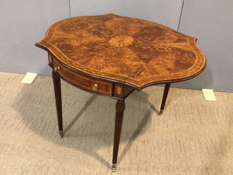 バタフライテーブル｢5005-880」マホガニー/アウトレット＆ベッドルームギャラリー横浜展示品