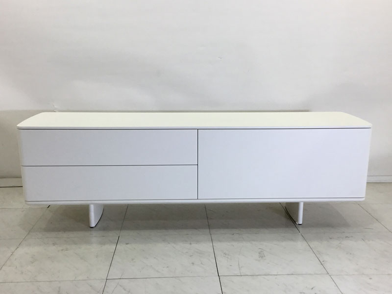 サイドボード「シフト」マットホワイト / 県外倉庫保管 / 数量限定お買い得品（新品）
