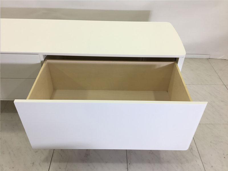 サイドボード「シフト」マットホワイト / 県外倉庫保管 / 数量限定お買い得品（新品）