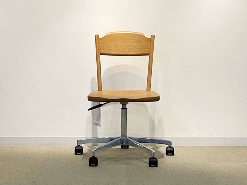 新品未使用品□GTV□N.811アームチェア 箱付き曲木椅子佐川発送