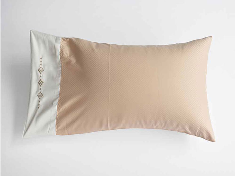 ピローケース「モダンローズ2」ベージュ/アウトレット＆ベッドルームギャラリー横浜在庫品