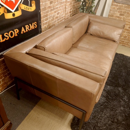 ソファ「モビー2 model.CO-0479」革#CO-SK グラナイト/アウトレット＆リワース大阪南港展示品