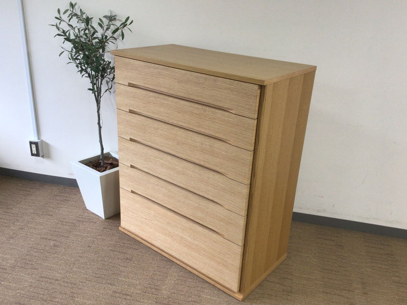 ハイチェスト「デフィ」幅910mm ナラ材ホワイトオーク色/アウトレット＆ベッドルームギャラリー横浜展示