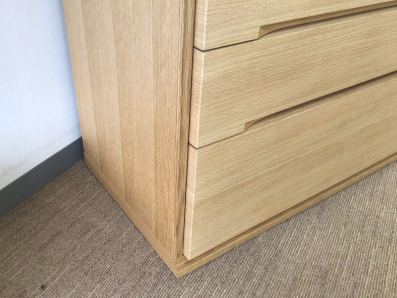 ハイチェスト「デフィ」幅910mm ナラ材ホワイトオーク色/アウトレット＆ベッドルームギャラリー横浜展示