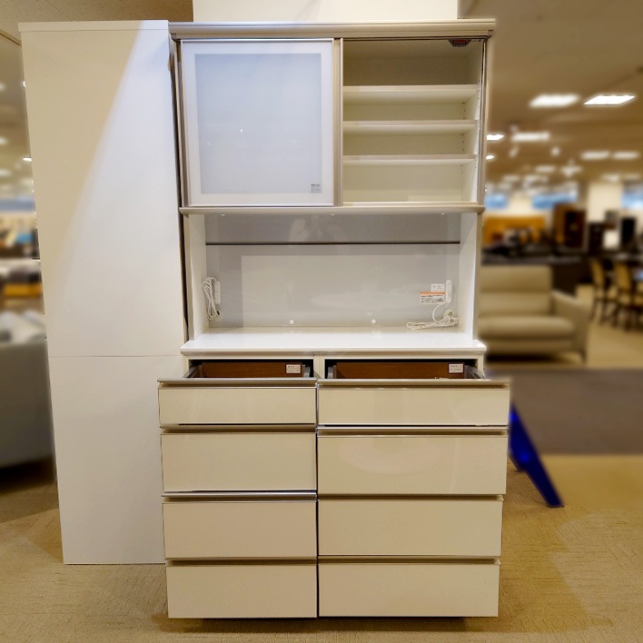 【値下！送料込！！】食器棚 大塚家具 「10月10日まで出品」 値下！送料込！！】食器棚 大塚家具 「10月10日まで出品」 台所 ゴミ箱