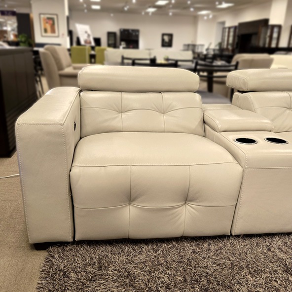 電動リクライニングラブソファ「L/S Motion 39N（エルエスモーション39