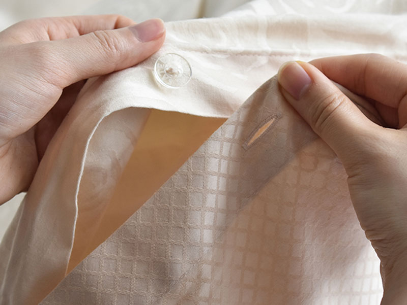 掛け布団カバー「モダンローズ2」ホワイト/ダブルサイズ/アウトレット＆ベッドルームギャラリー横浜在庫品