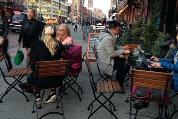 アウトドアファニチャー/チェア公共エリアやテラスにも最適、腐食に強いビストロチェア