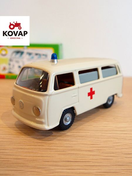 〔KOVAP社製〕フォルクスワーゲン 救急車