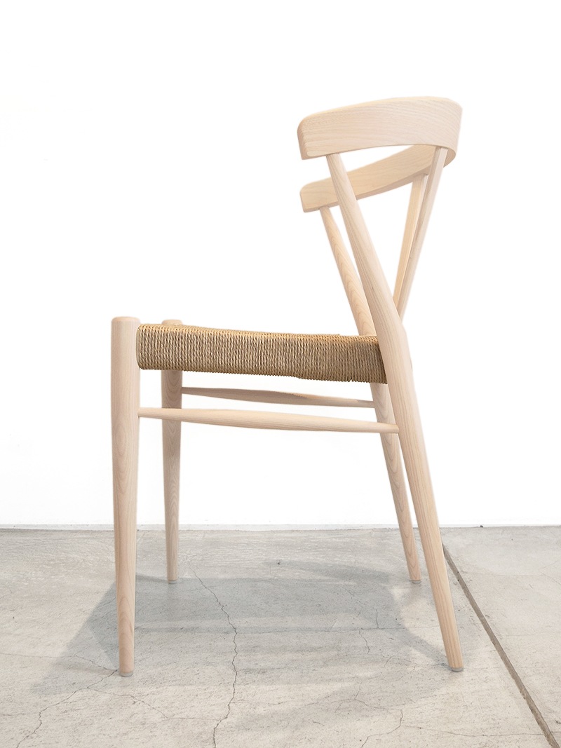 ダイニングチェア商業空間・施設利用に対応したデザイナーズチェア