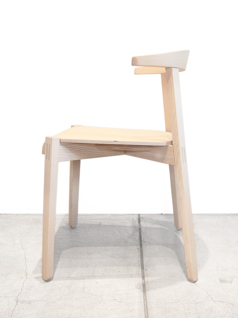 ダイニングチェア高品質・高耐久でカフェや施設にも最適